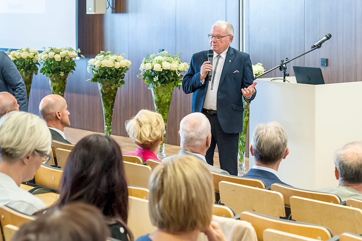 Prof. Krzysztof Bielecki